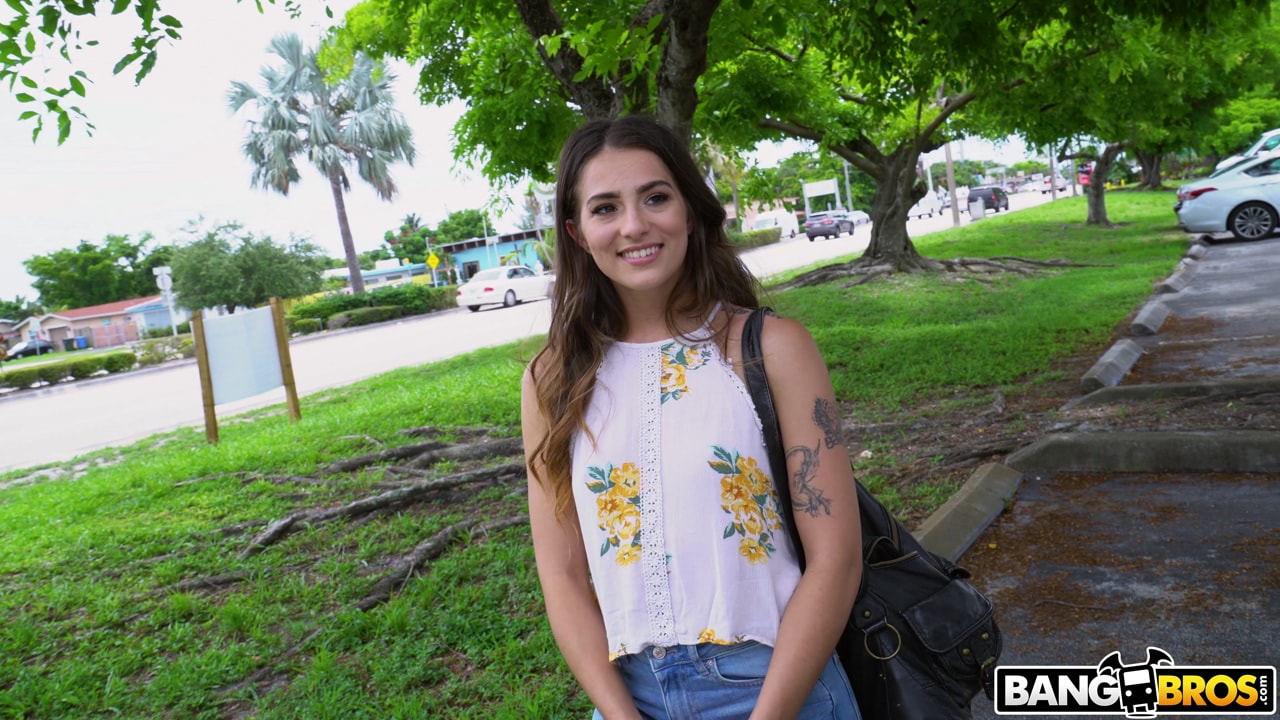 Money Loving Latina Takes A Ride