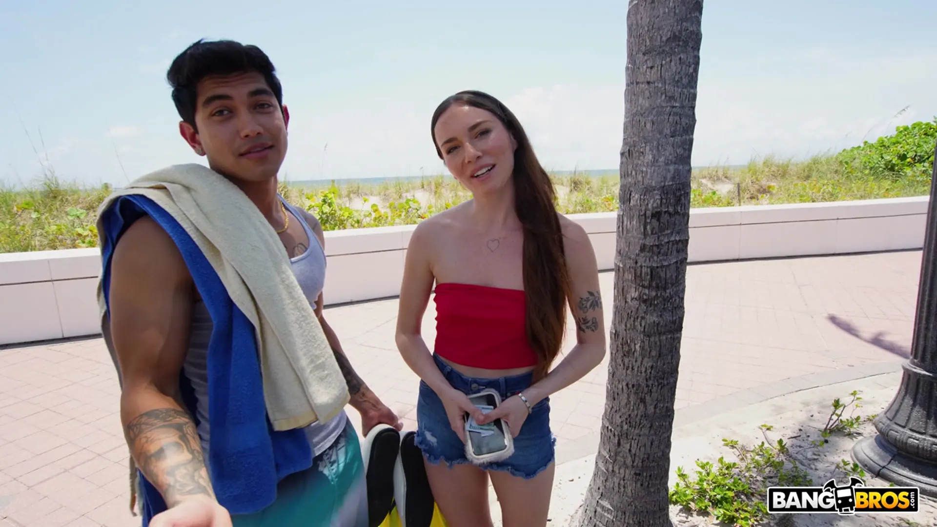 Tess Thompson - The Big Bang Bus Fan | Picture (183)