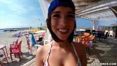 Tina Hot - Hot Sex On The Public Beach | Picture (93)