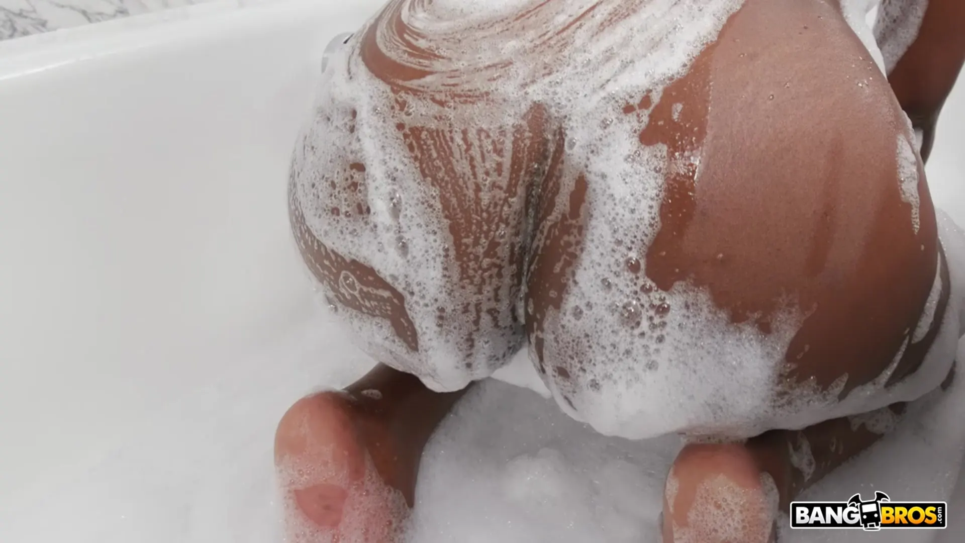 Zaawaadi - Zaawaadi Got That Booty | Picture (360)